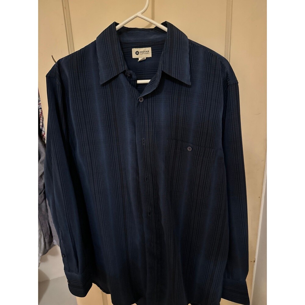 Brand new Haggar button up shirt 100% cotton size Small